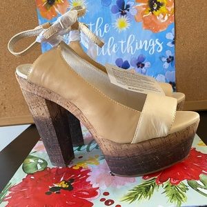 Bianco platform shoes.